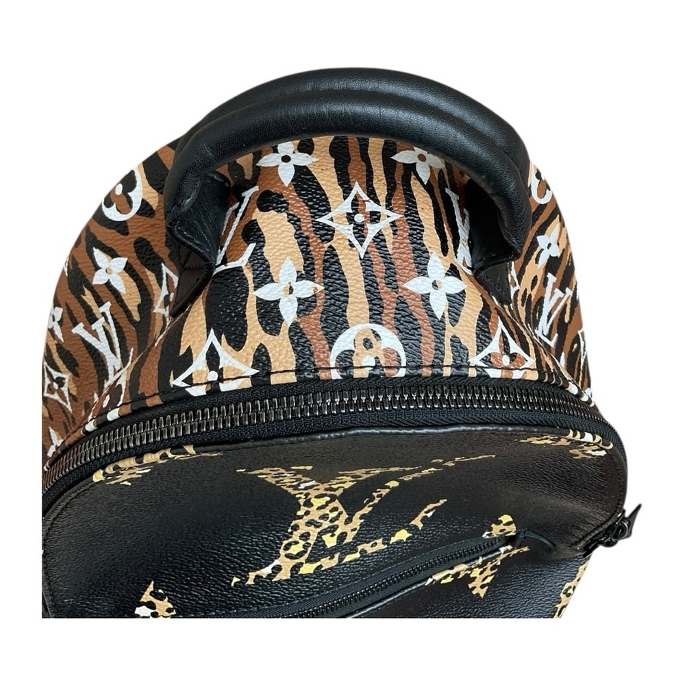 Louis Vuitton Monogram Jungle Palm Springs PM Leopard Backpack​​ - Picture 3 of 15